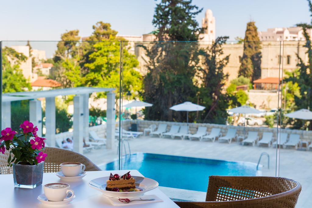 Leonardo Plaza Hotel 5*